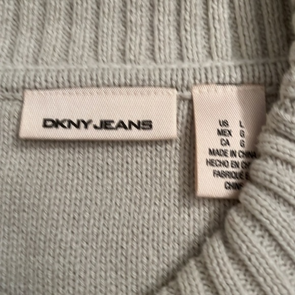 DKNY Jeans Sweater Men’s L - Picture 4 of 7